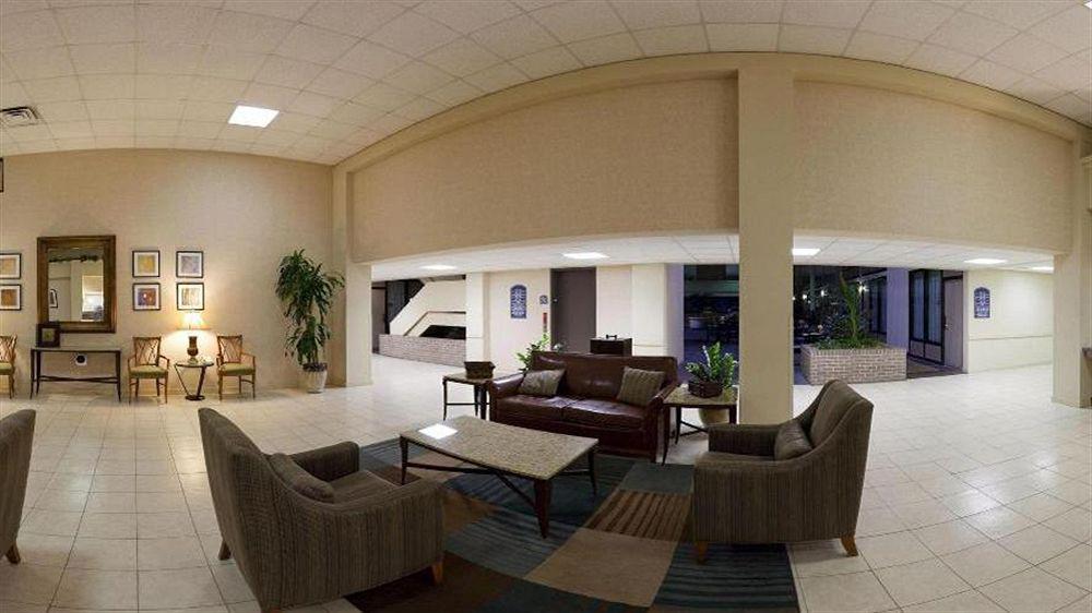 Holiday Inn Express Little Rock-Airport By Ihg Exteriör bild